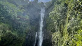 Cascada-pozo-azul-scaled